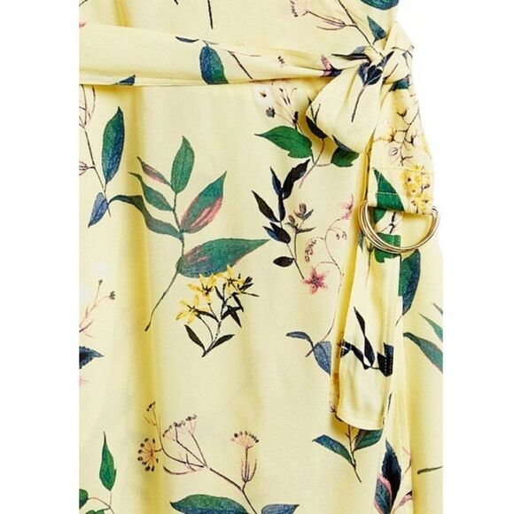 Banana Republic Handkerchief-Hem Wrap Dress - Picture 4 of 4